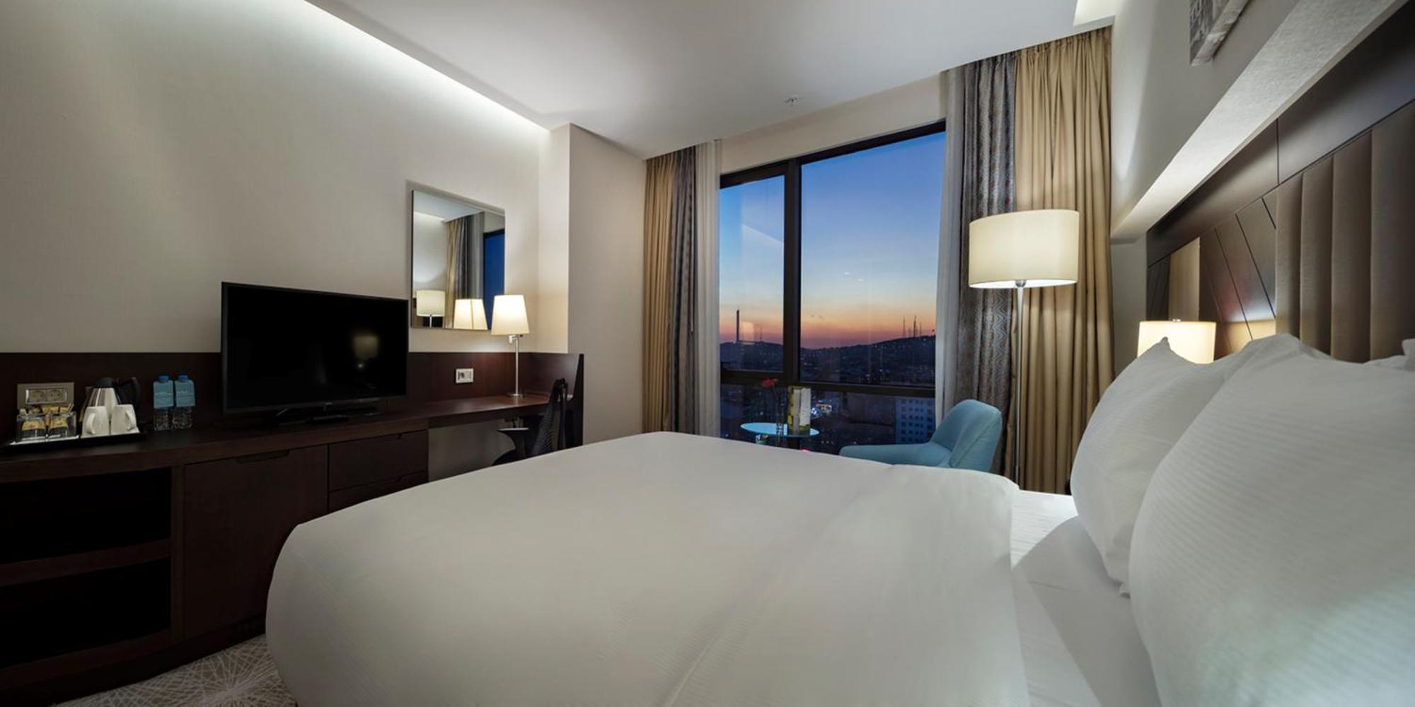 Hotel Doubletree By Hilton Istanbul Umraniye Habitación foto